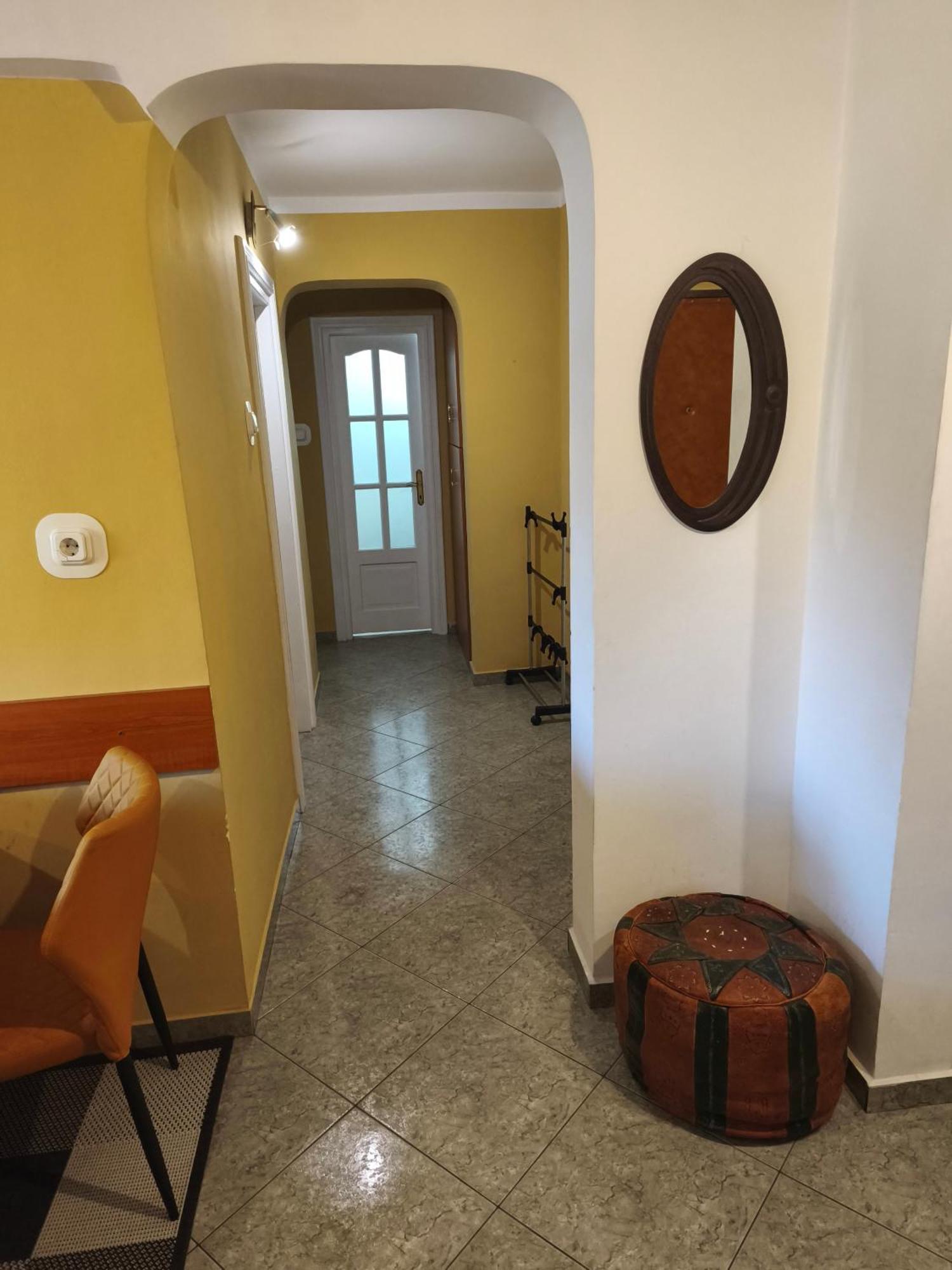 Ta'Arof Apartment Oradea Bagian luar foto